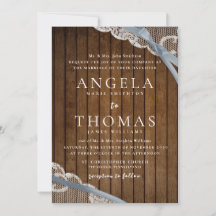 Rustikale Spitzen- und Holzhochzeit