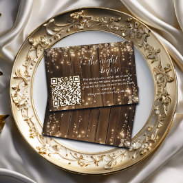 Rustikale String leuchtet QR Code die Nacht vor Begleitkarte