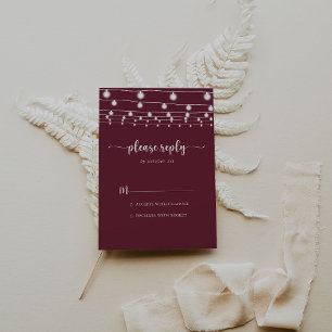 Rustikale String Lights Burgundy Calligraphy UAWG RSVP Karte