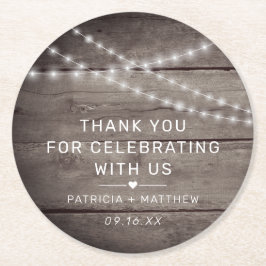 Rustikale String Lights-Gastgeschenk Hochzeit Runder Pappuntersetzer