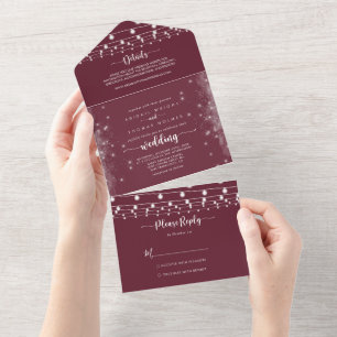 Rustikale String Lights Kalligrafie Burgundy Weddi All In One Einladung