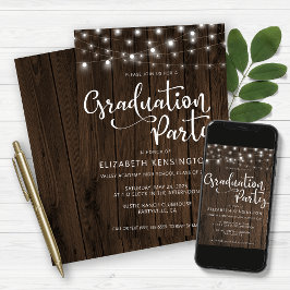 Rustikale Stringleuchten auf der Holzgraduierungsp Einladung