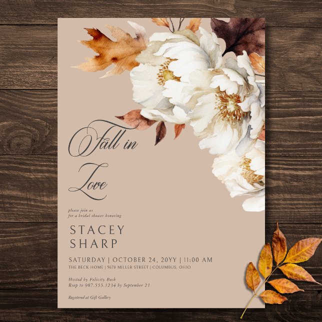 Rustikale Tancreme fällt in Liebe Blumenkohl Braut Einladung (Rustic Tan Cream Fall In Love Floral Bridal Shower Invitation)