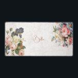 Rustikale Vintage Personalisierte Rose & Iris Schreibtischunterlage<br><div class="desc">Schöne,  zeitlose und elegante Sprays aus künstlerisch rosa und weiß rosa Rosen,  Pfannkuchen und lila Bartiris mit zartem Blattwerk. Enthält ein bearbeitbares Textfeld für Ihre Personalisierung und einen leicht erschütterten Hintergrund mit weißer Textur.</div>