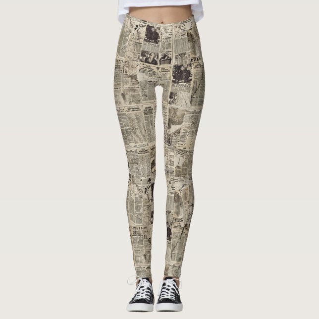 Rustikale Vintage-Zeitungs-Patchwork-Collage Leggings (Vorderseite)
