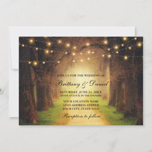 Rustikale Wald Path String Lights Hochzeit Einladung (Vorderseite)