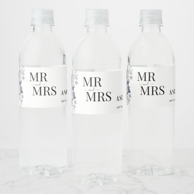 rustikale Wasserfarben-Illustration einer floralen Wasserflaschenetikett (Flaschen)