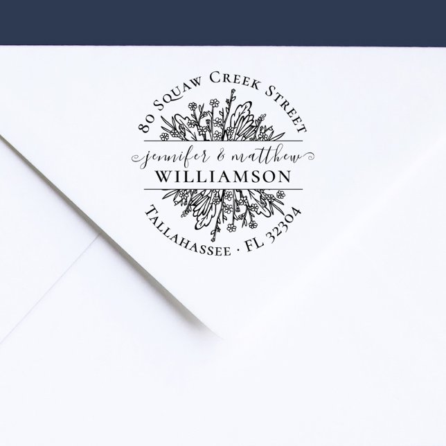 Rustikale Wildblumen Verheiratete Paare Rücksendea Gummistempel (Rustic Wildflowers Married Couple Return Address Rubber Stamp)