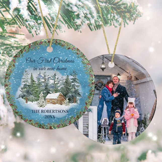 Rustikale Winterhütte Erste Weihnachtsfeier Neues  Keramik Ornament (Von Creator hochgeladen)