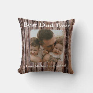 Rustikale Zedernrinde, natürliche Baumstruktur im  Kissen