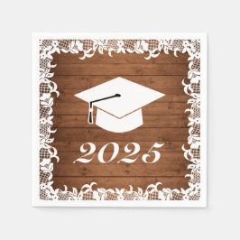 Rustikaler Abschluss aus Holz und Weißspitzen Serviette