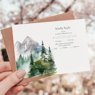 Rustikaler Bergwald Evergreen Tree Wedding RSVP Karte