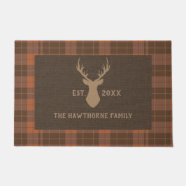 Rustikaler brauner Tartan Custom Familienname Deer Fußmatte