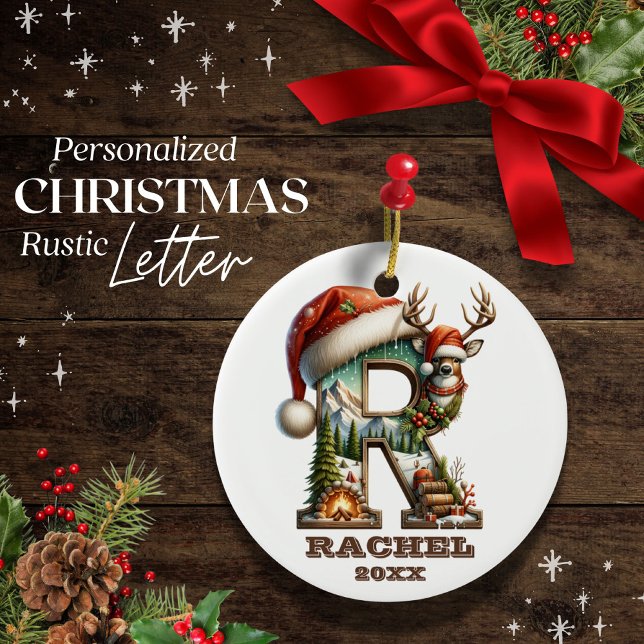 Rustikaler Brief R Weihnachtsbaum personalizable Keramik Ornament (Von Creator hochgeladen)
