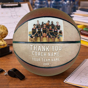 Rustikaler Dank an Coach Team Name und Foto Basketball