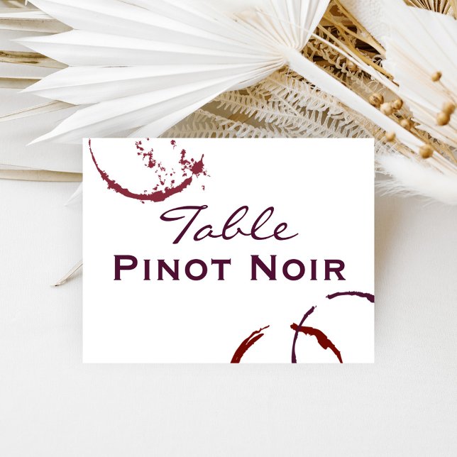 Rustikaler dunkler Rotwein Stain Hochzeitstisch Na Einladung (Von Creator hochgeladen)