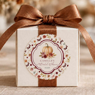 Rustikaler 'Fall in Love' Brautdusche-Rundsticker Runder Aufkleber