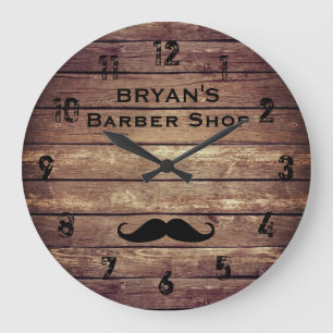 Rustikaler Friseurladen Große Uhr