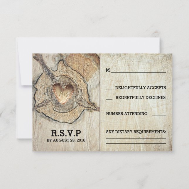 Rustikaler Holzherzenbaum Hochzeitskarten RSVP Karte (Vorderseite)