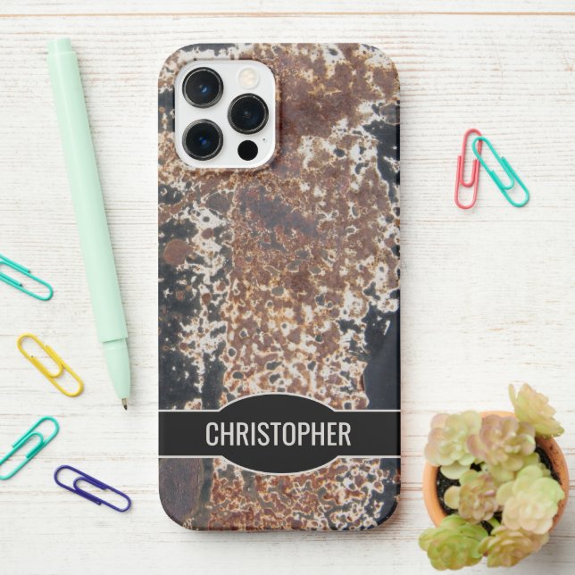 Rustikaler Individuelle Name Rusty Metal Texture i iPhone Hülle (Auf dem Schreibtisch)
