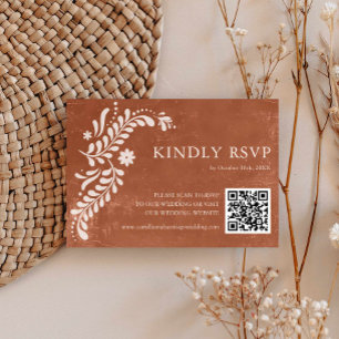 Rustikaler mexikanischer Terracotta Wedding QR Cod RSVP Karte