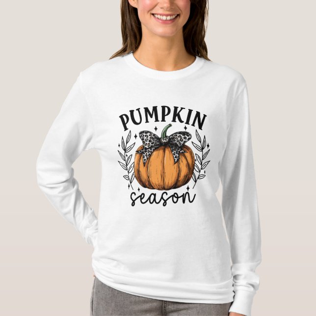Rustikaler Pumpkin Season Style T-Shirt (Vorderseite)