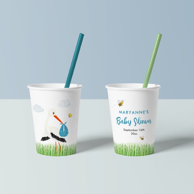 Rustikaler Storch mit Baby-Dusche für Bienen und S Pappbecher (Cute stork baby shower for boy paper cups with lovely bees and butterflies.)