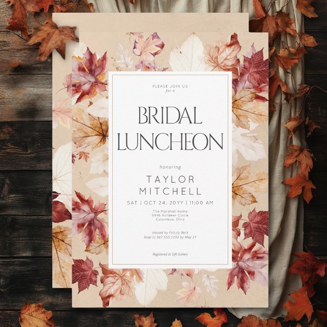 Rustikaler Tod von Herbstlauben Tan Bridal Luncheo Einladung (Rustic Wreath of Fall Leaves Tan Bridal Luncheon Invitation)