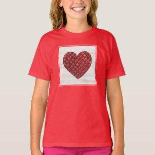 Rustikaler Valentinsgruß umarmt u. küsst Herz T-Shirt