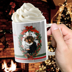 Rustikaler Vintage-Urlaub-Foto-Kranz Weihnachten Kaffeetasse