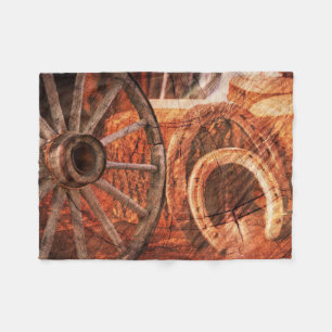 Rustikaler Wagenrad-Hufeisen Western Style Fleecedecke