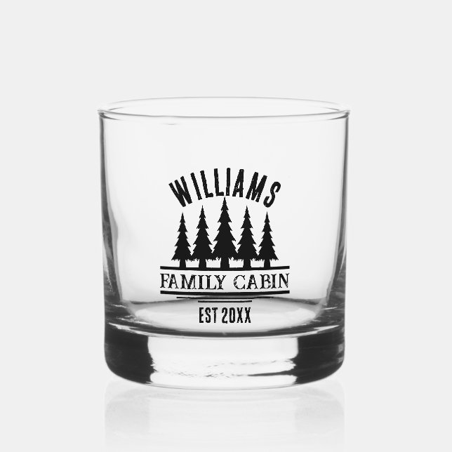 Rustikaler Wald Personalisierte Familienhäuser Nam Whiskyglas (Vorderseite)