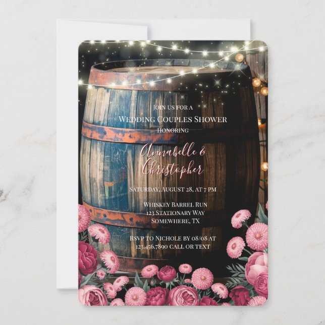 Rustikaler Whiskey Barrel Wedding Couples Dusche Einladung (Vorderseite)