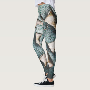 Rustikales, altes, hellblaues Peeling aus Holz Leggings