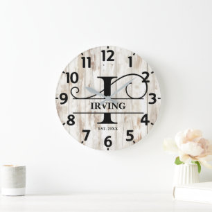 Rustikales altes Holz I Monogramm Große Wanduhr