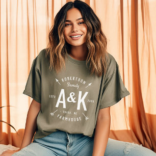 Rustikales Arrow-Monogram-Bauernhaus T-Shirt