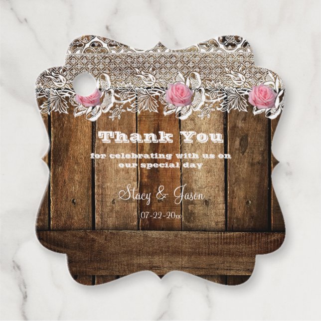 Rustikales Barnwood, Spitzen, Rose Hochzeit Geschenkanhänger (Vorderseite)