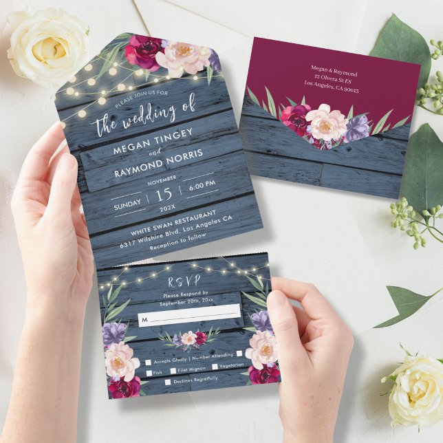 Rustikales blaues Holz | Burgundy Wedding All In One Einladung (Von Creator hochgeladen)