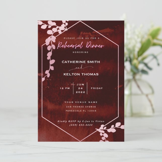 Rustikales Burgund Rosa Probe Abendessen Einladung (Stehend Vorderseite)