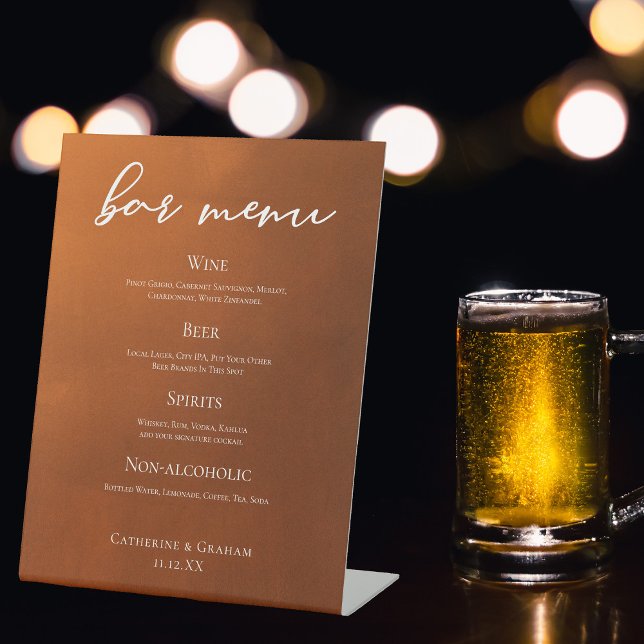 Rustikales Burnt Orange Bar Menu für Hochzeiten im Sockelschild (Von Creator hochgeladen)