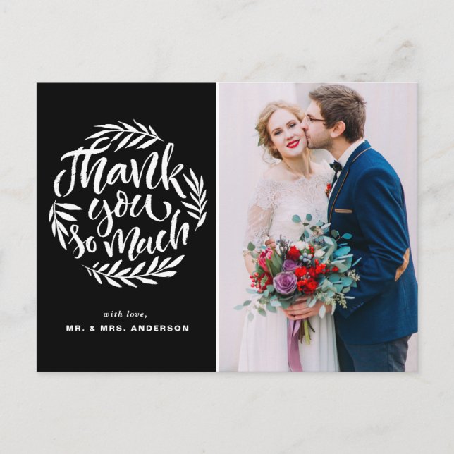 Rustikales Calligrafy Wreath Black Wedding Foto Postkarte (Vorderseite)