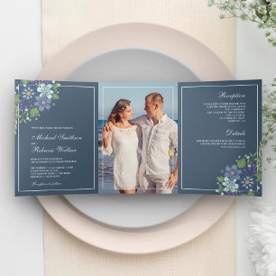 Rustikales Dusty Blue Watercolor Foto Hochzeit Dreifach Gefaltete Einladung