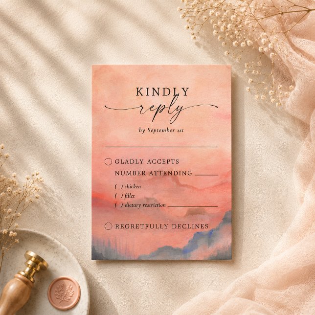 Rustikales Gebirge RSVP Karte (Set the tone of your rustic wedding with this mountain-inspired RSVP featuring a watercolor sunset.)