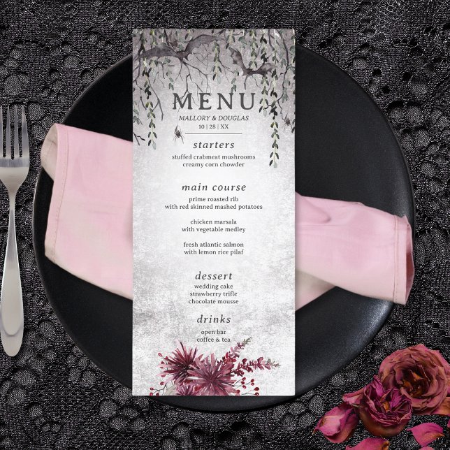 Rustikales gotisches Schwarz & Burgund Halloween Menükarte (Rustic Gothic Black & Burgundy Halloween Wedding Long Menu)