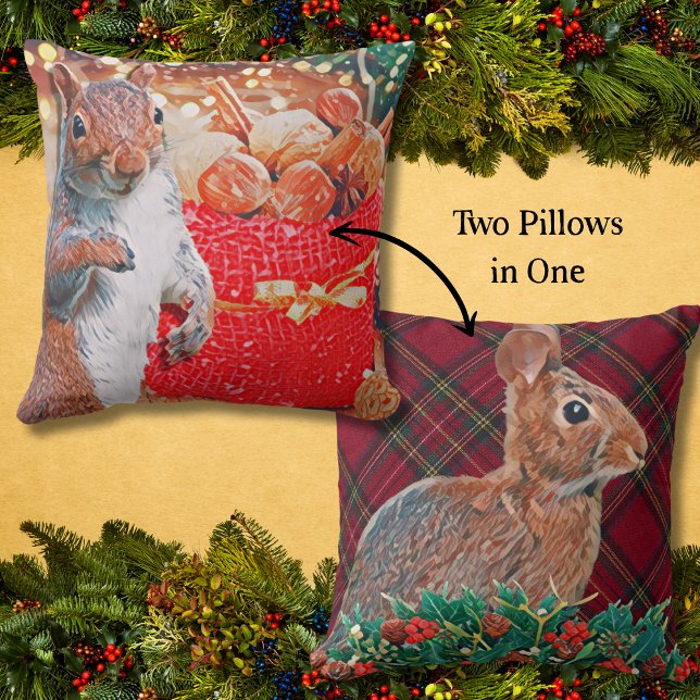Rustikales Hasen- und Eichhörnchen doppelseitig Kissen (With a squirrel on one side and a rabbit on the other, this Christmas accent pillow is versatile.)