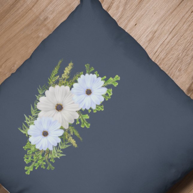 Rustikales Hellblau und Weiß Blume Kissen (Von Creator hochgeladen)