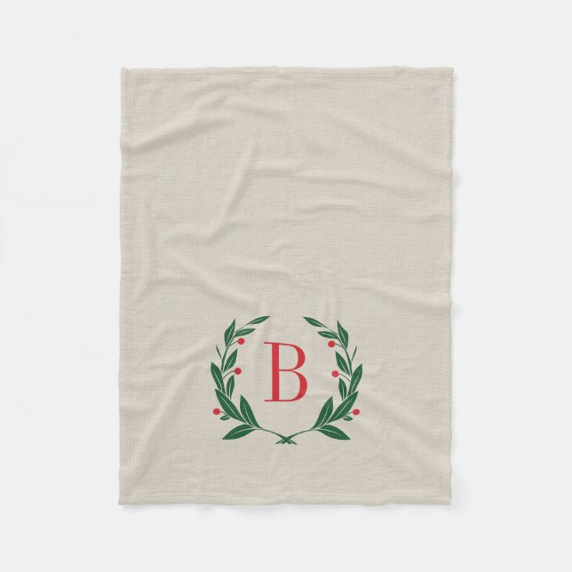 Rustikales Holiday Laurel Wreath Monogram Fleecedecke (Vorderseite)