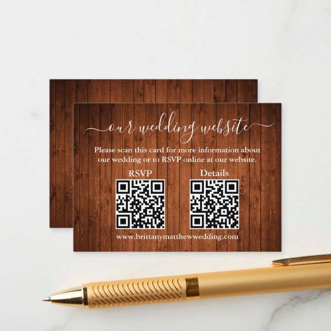 Rustikales Holz 2 QR Hochzeit RSVP Details Begleitkarte (Vorderseite/Rückseite Beispiel)