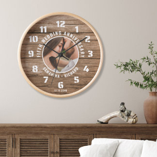 Rustikales Holz 5. Hochzeitstag Foto Uhr