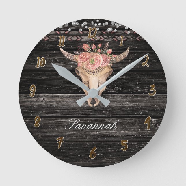 Rustikales Holz Blumenkuh Schädelhorn Floral Boho Runde Wanduhr (Vorderseite)